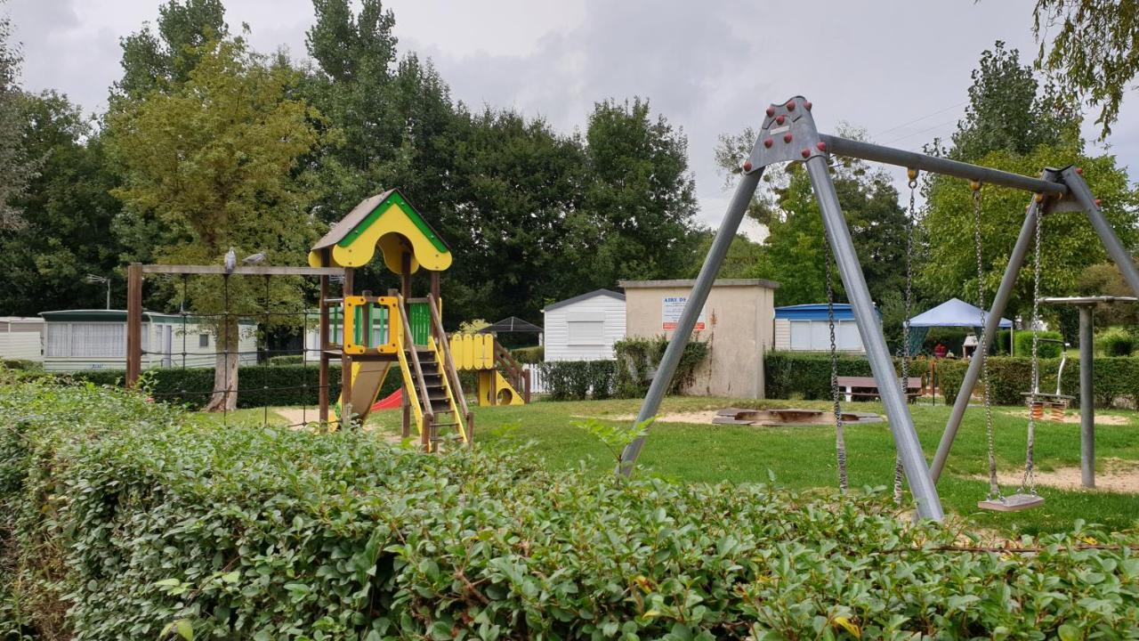 Sylvie Proprietaire Du Mobil-Home Saint-Pair-sur-Mer Exteriör bild
