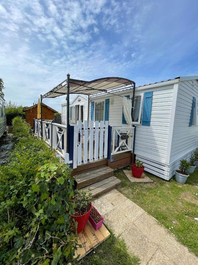 Sylvie Proprietaire Du Mobil-Home Saint-Pair-sur-Mer Exteriör bild